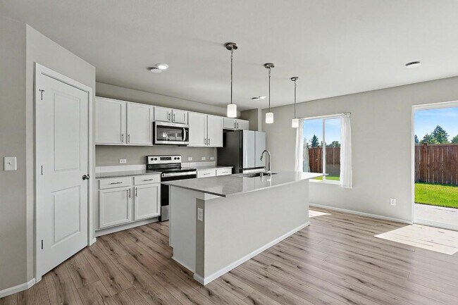Building Photo - 15065 Iverson Lp SE