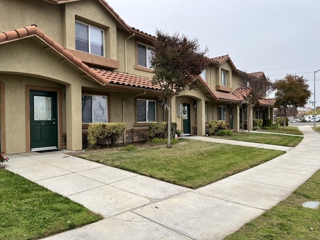 Building Photo - 1273 Tranquil Ln