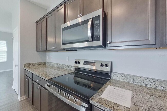 Building Photo - 30098 Fedora Cir