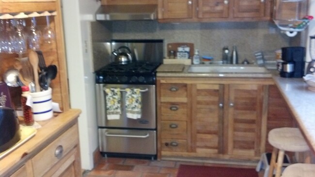 Kitchen - 1414 3rd St