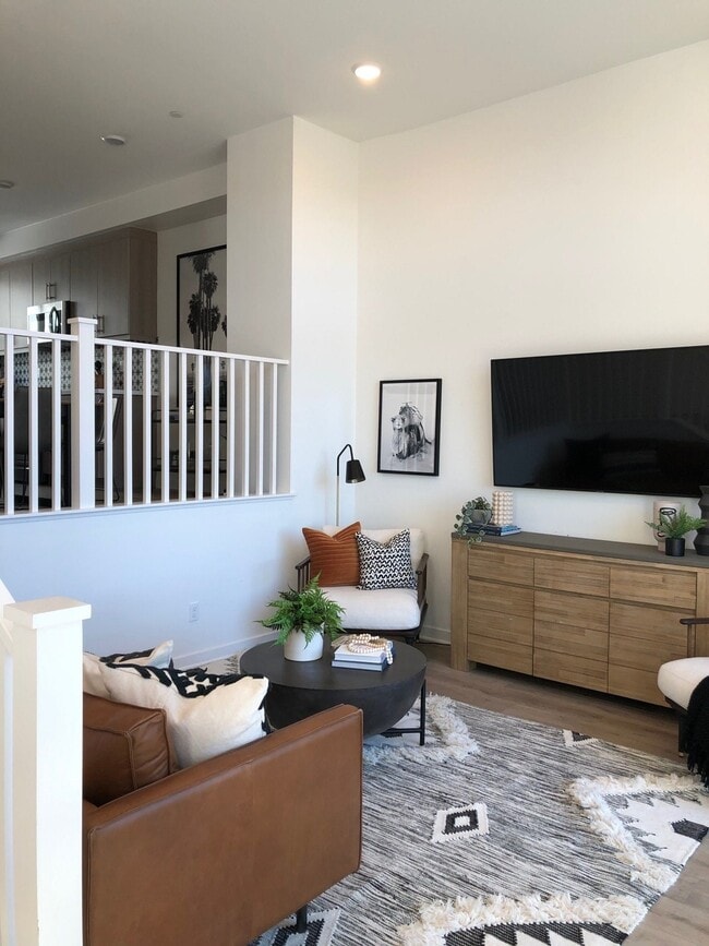 Building Photo - 10482 San Diego Mission Rd