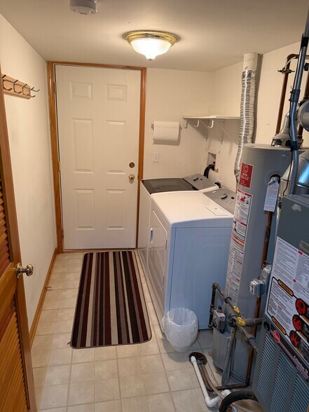 Building Photo - 39764 N Tee Side Ct