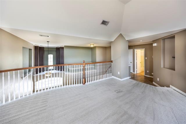 Building Photo - 2917 Osage Ln