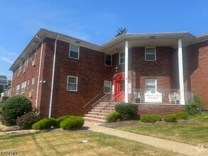 Building Photo - 281 Bloomfield Ave