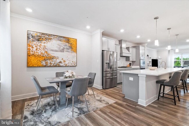 Building Photo - 1309 Crampton Pl