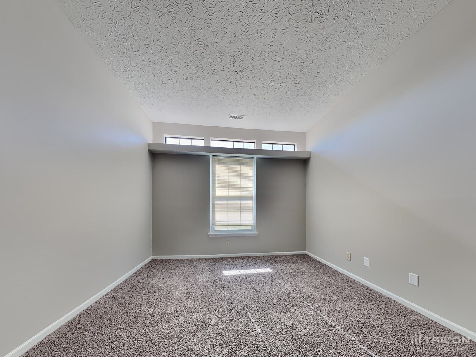 Building Photo - 1224 Stradford Ct