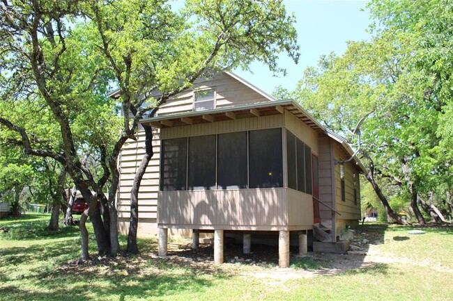 Building Photo - 112 Blue Oak Ln