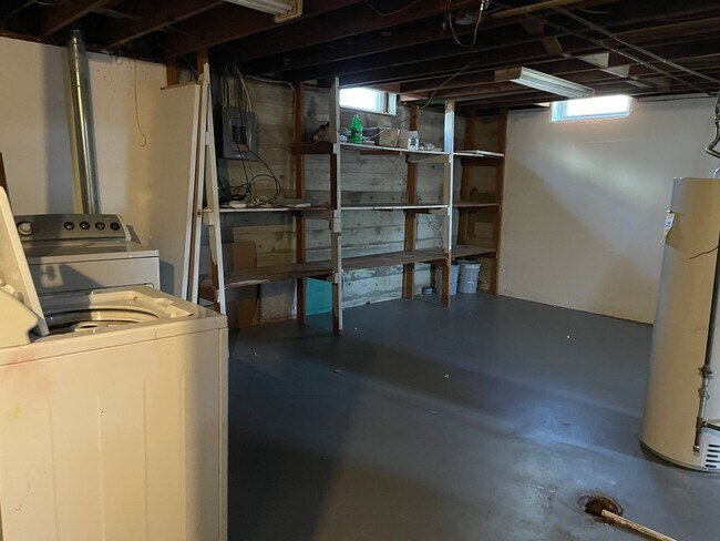 Building Photo - Wagle6204