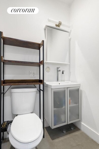 Building Photo - 297 Himrod St