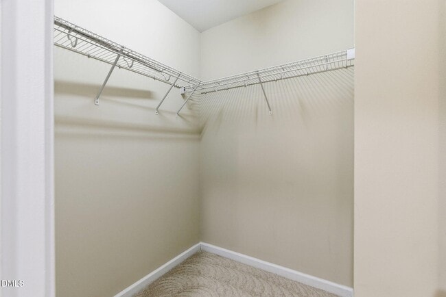 Building Photo - 956 Shining Wire Way