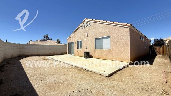 Building Photo - 13591 Monterey Way