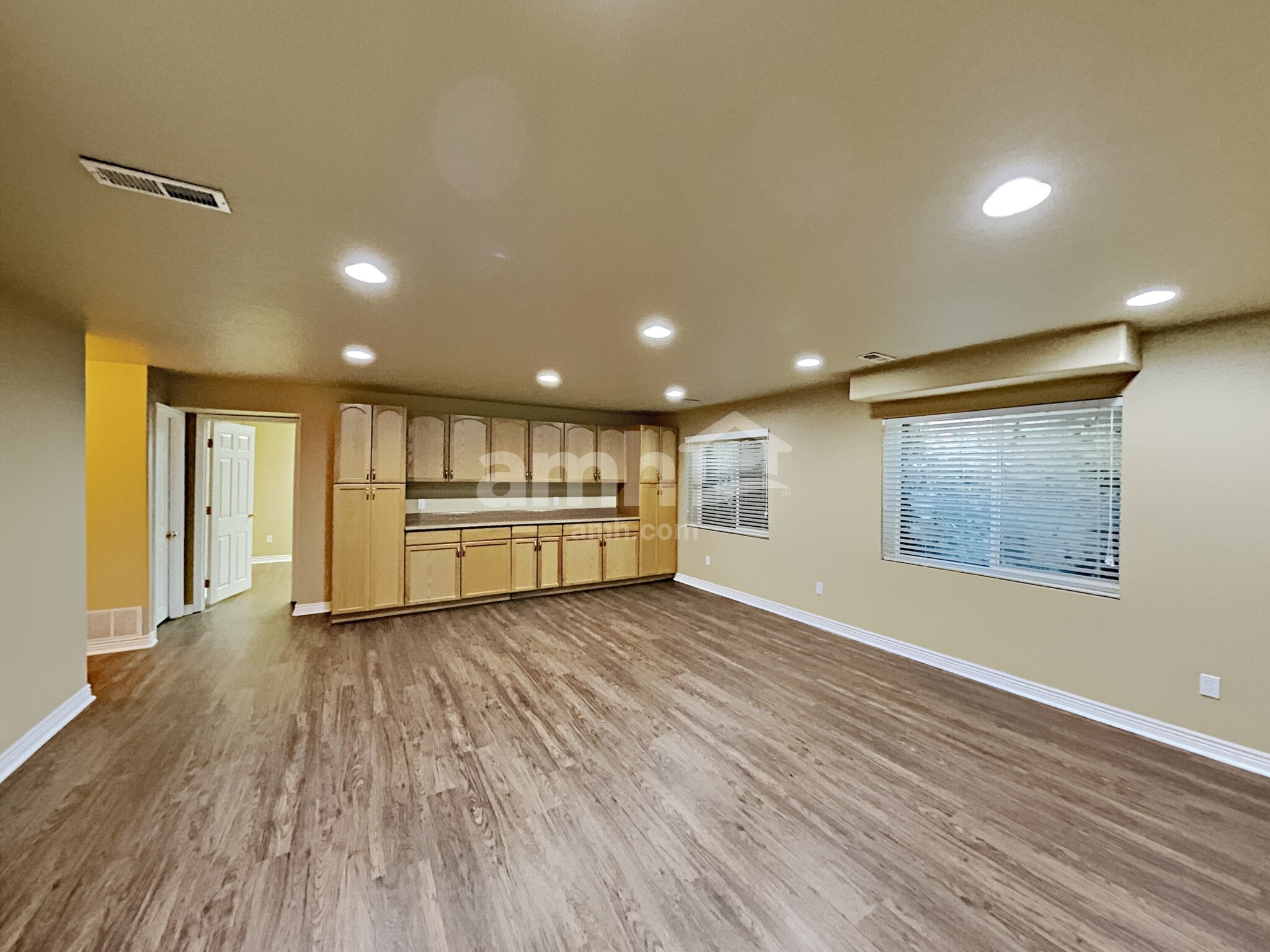 Building Photo - 5665 W Prospero Ln