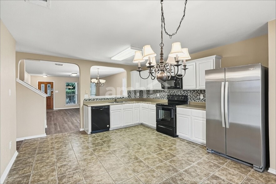 Building Photo - 10518 Marengo Ln