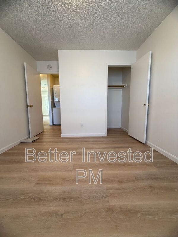 Building Photo - 304 Cooper Ln