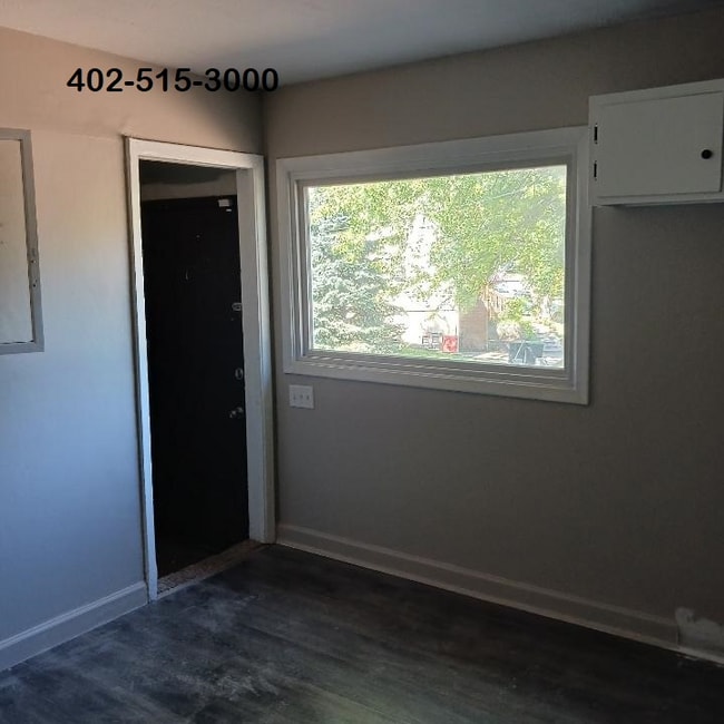 Building Photo - 3202 Cornhusker Dr