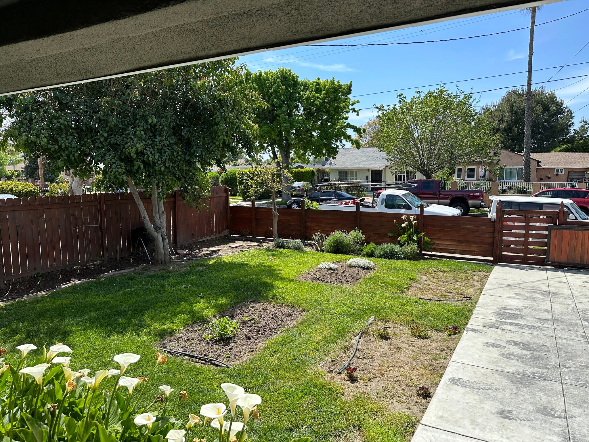 Building Photo - 6712 Cedros Ave