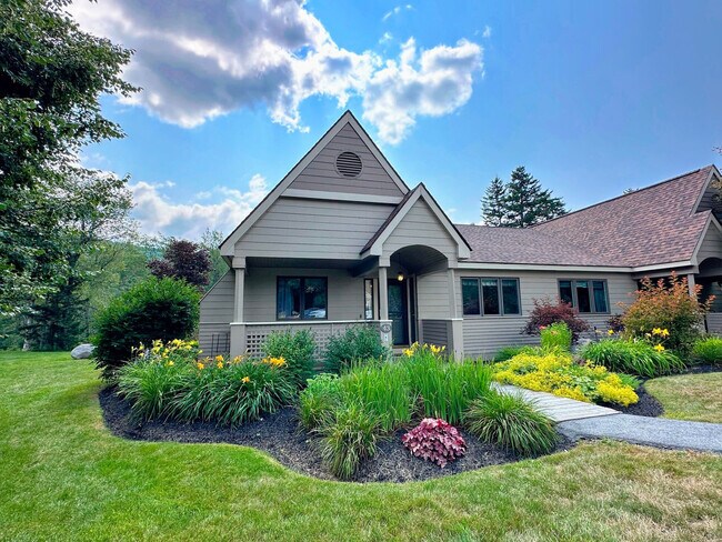 Building Photo - 1 Fairway Dr