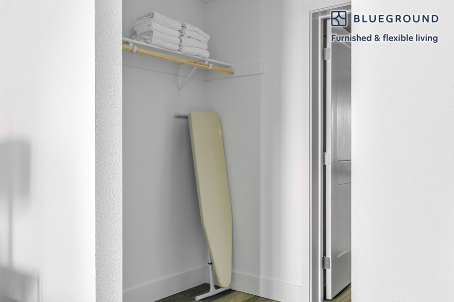 Building Photo - 85 Cleaveland Rd