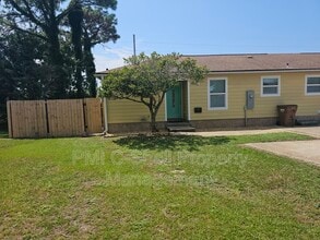 Building Photo - 3535 Southwind Dr