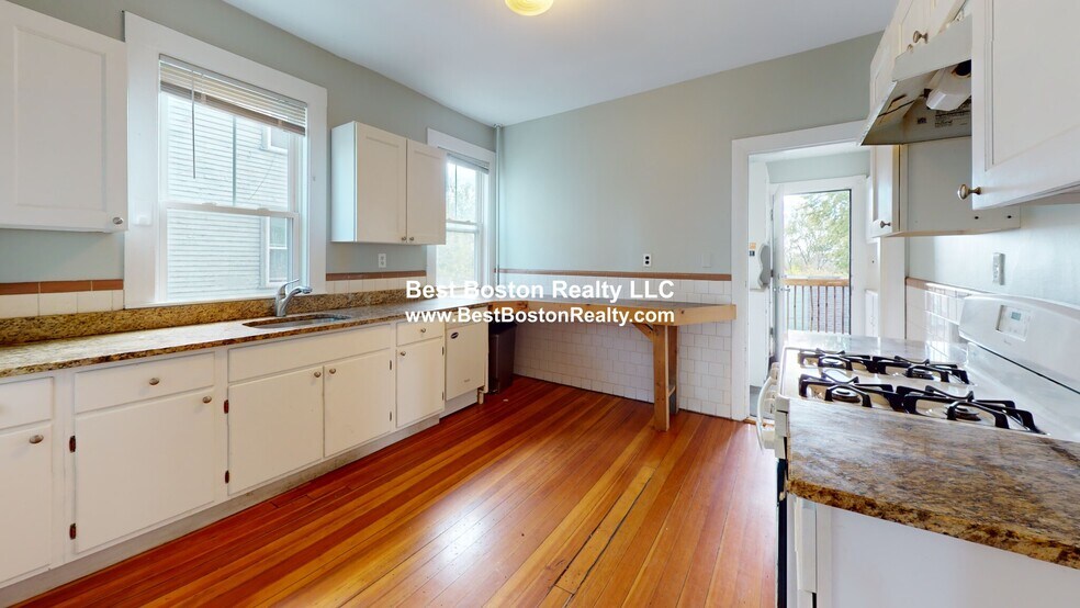 Building Photo - 106 Highland Ave