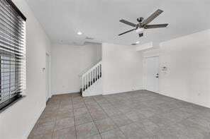 Building Photo - 1295 Vía De Fossi