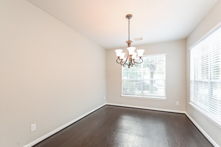 Building Photo - 21323 Bella Dulce Ct