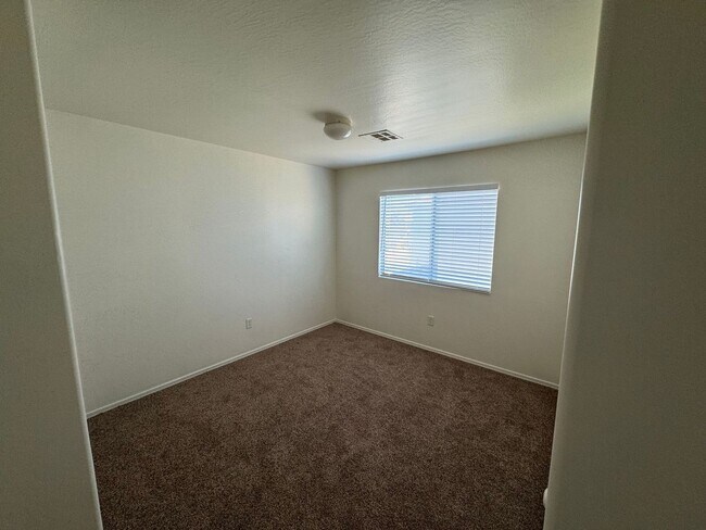 Building Photo - 3925 W Maldonado Rd