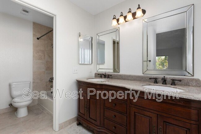 Building Photo - 6907 Quail Pl