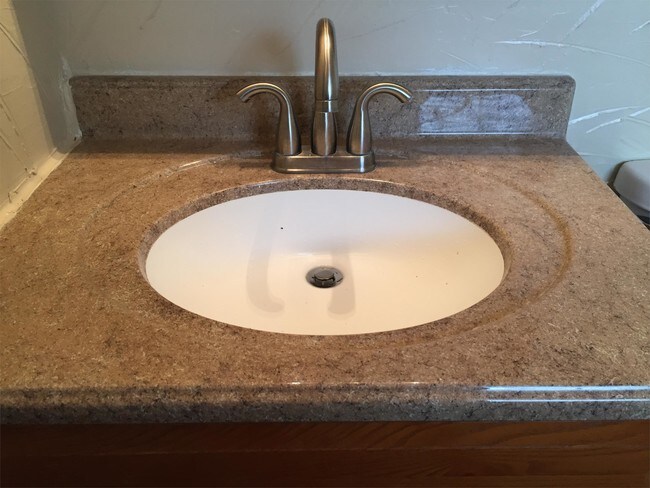 Building Photo - 3409 S Carolina Dr