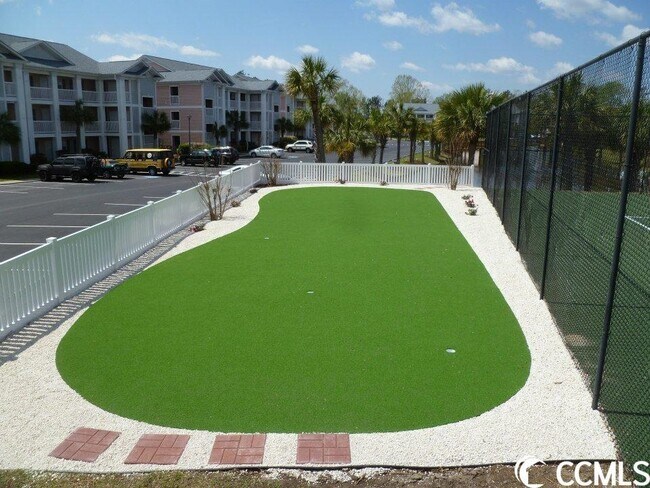 Building Photo - 627 Waterway Village Blvd