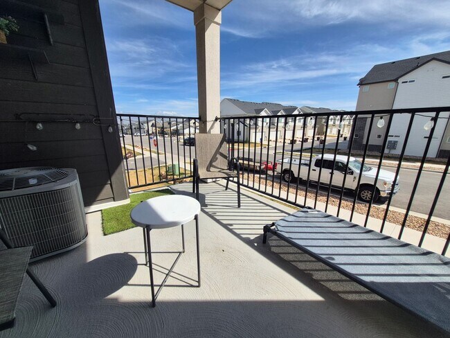 Building Photo - Charming 3 Bed Riverton Condo Minutes from Mountain View Village!!!