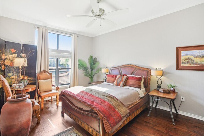 Building Photo - Luxury Riverfront Condo Near Georgetown Square | 2 Bed / 2 Bath with Balcony