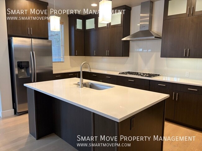 Building Photo - 2929 E Heartleaf Ln