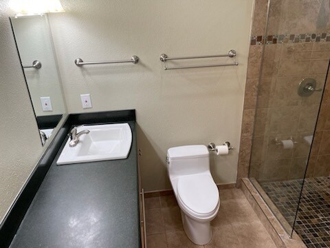 Building Photo - 11 Spinosa Way