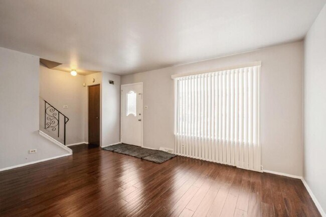 Building Photo - 4096 Appleby Ct