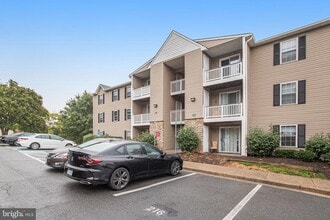Building Photo - 75 Fern Oak Cir