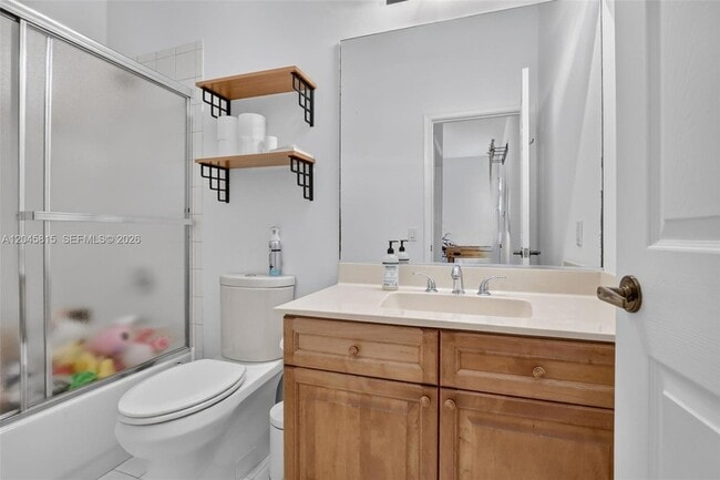 Building Photo - 981 Waterside Cir