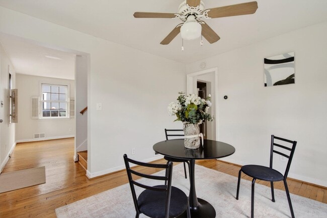 Building Photo - 624 22nd St S