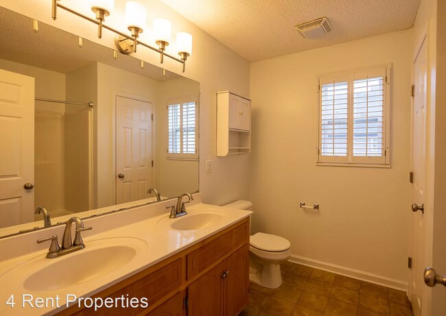 Building Photo - 3 br, 2 bath House - 1283 Meredith Way