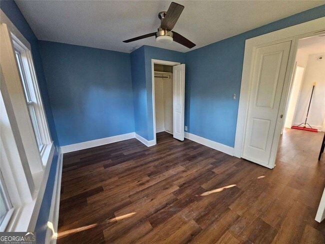 Building Photo - 1339 Miller Reed Ave SE