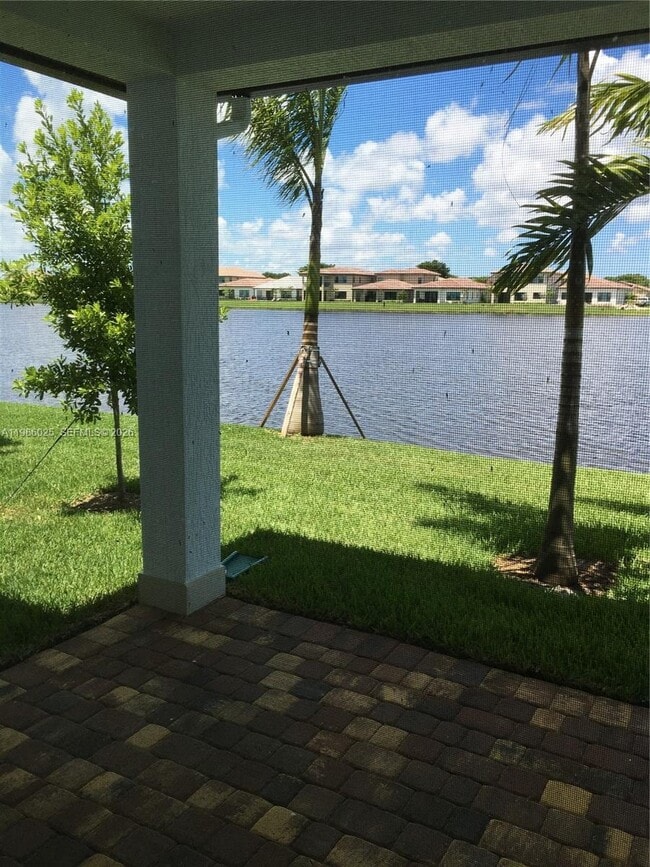 Building Photo - 1501 SW 113th Ave