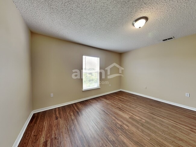 Building Photo - 11331 Ivy Flower Loop