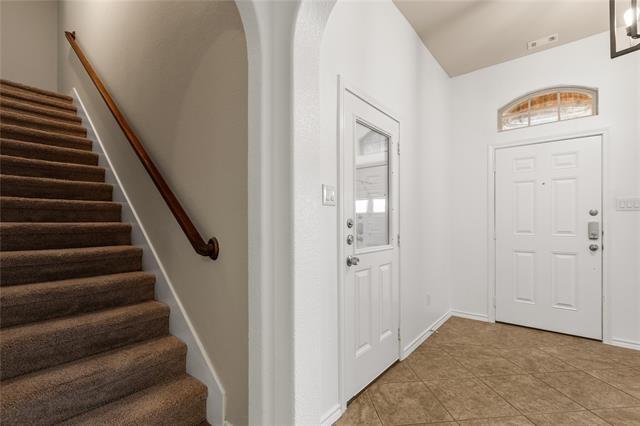 Building Photo - 5107 Walsh Dr