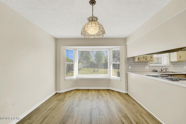 Building Photo - 7525 Melody Ln