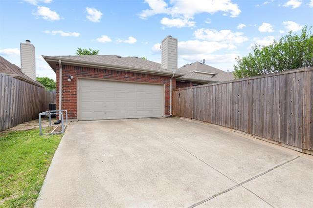 Building Photo - 689 Bonham Dr