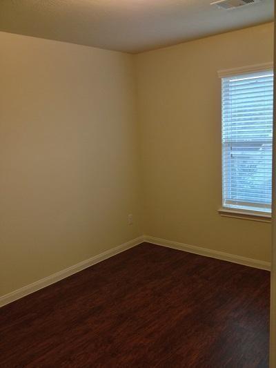 Building Photo - 21139 Normand Meadows Ln