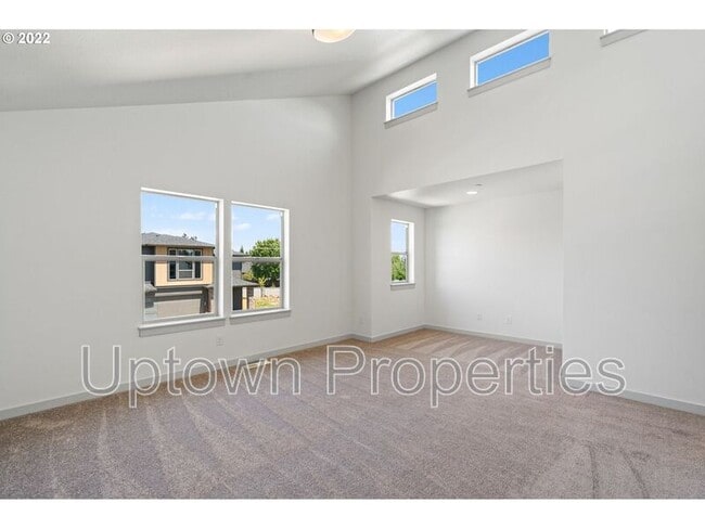 Building Photo - 2507 S Cache Cir
