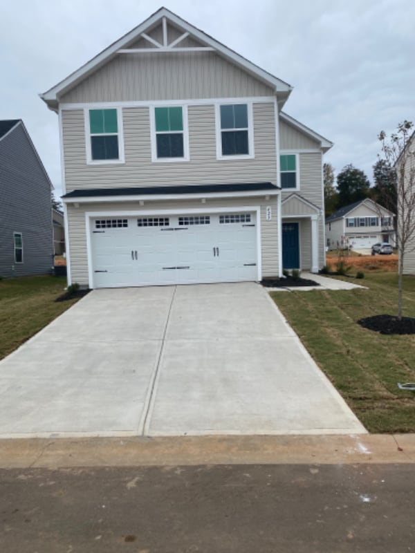 Building Photo - 420 Harmony Hl Trl