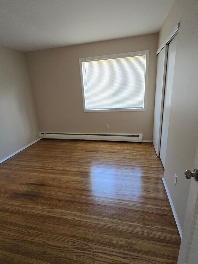 Building Photo - 154 Woodhill Dr