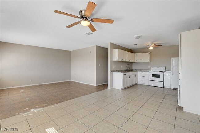 Building Photo - 620 Palmhurst Dr